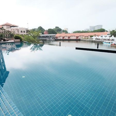 Luxury On Melaka River Extérieur photo